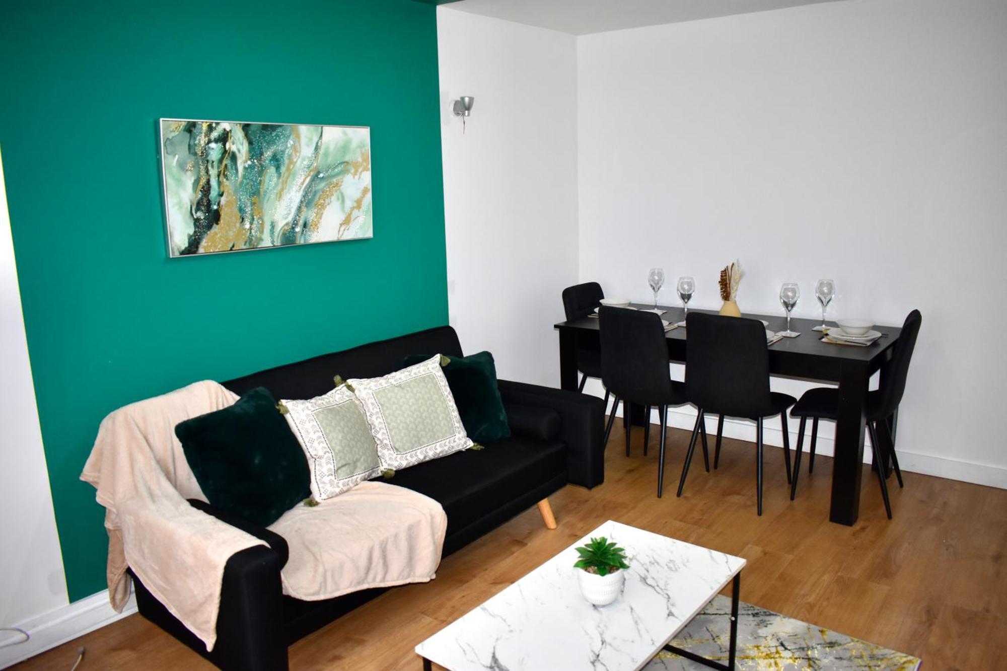 Luxury 2 Bedroom Apartment, Parking, Few Minutes Walk From Wembley Stadium London Eksteriør bilde