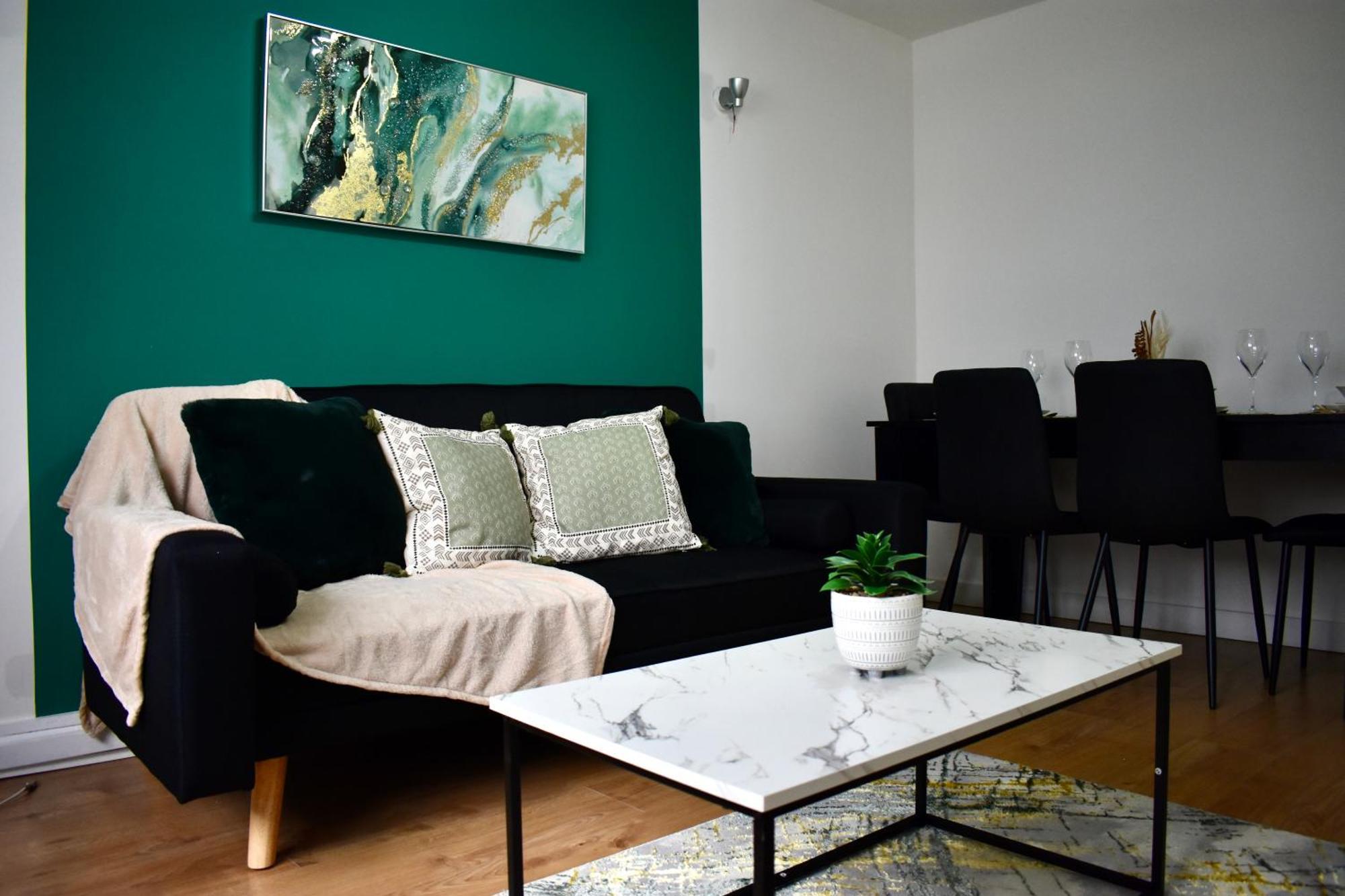 Luxury 2 Bedroom Apartment, Parking, Few Minutes Walk From Wembley Stadium London Eksteriør bilde