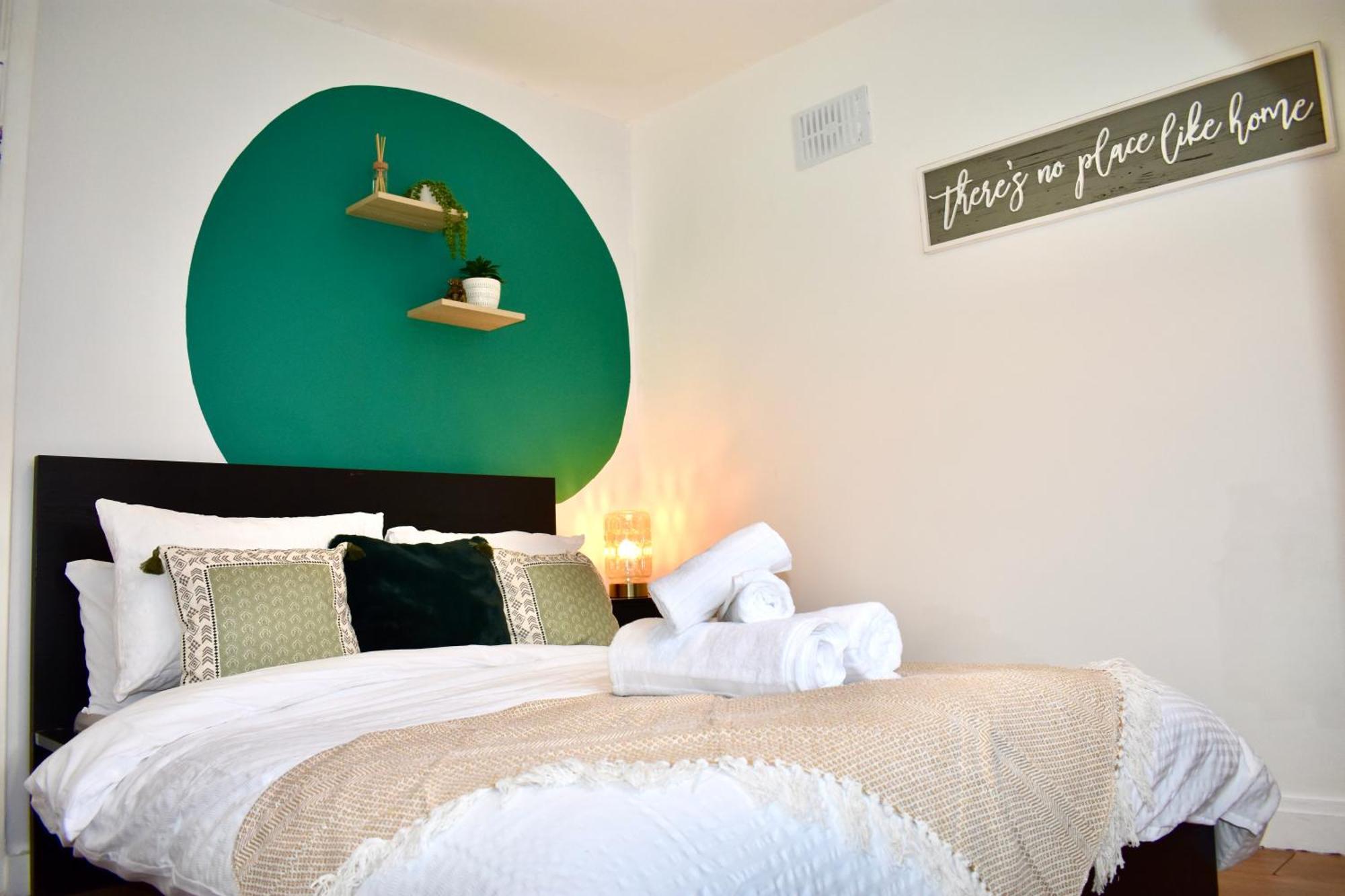 Luxury 2 Bedroom Apartment, Parking, Few Minutes Walk From Wembley Stadium London Eksteriør bilde